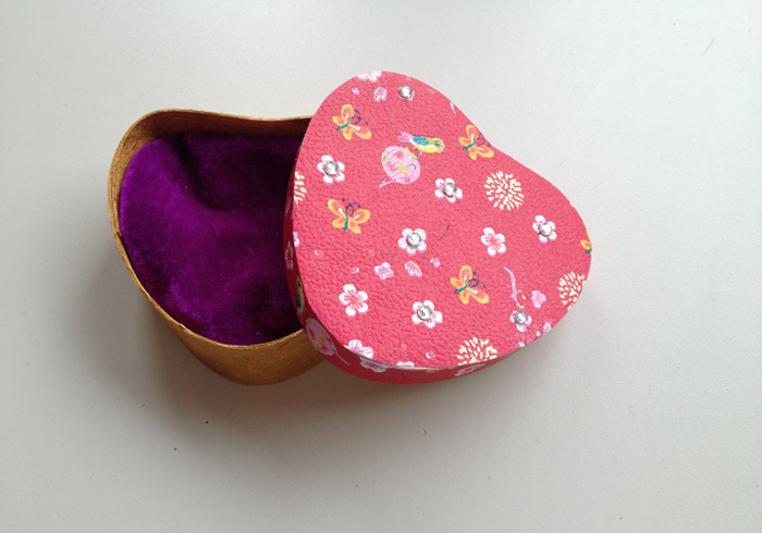 A pretty box