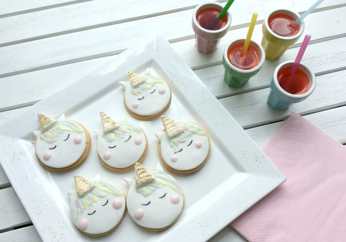 Unicorn biscuits