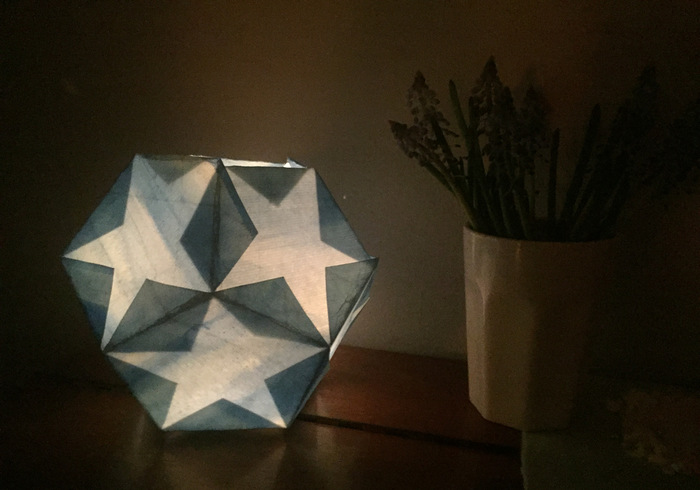 A dodecahedron lantern