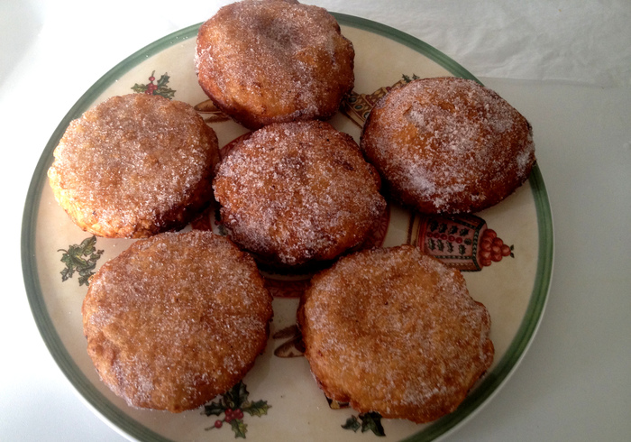 Homemade appelbeignets