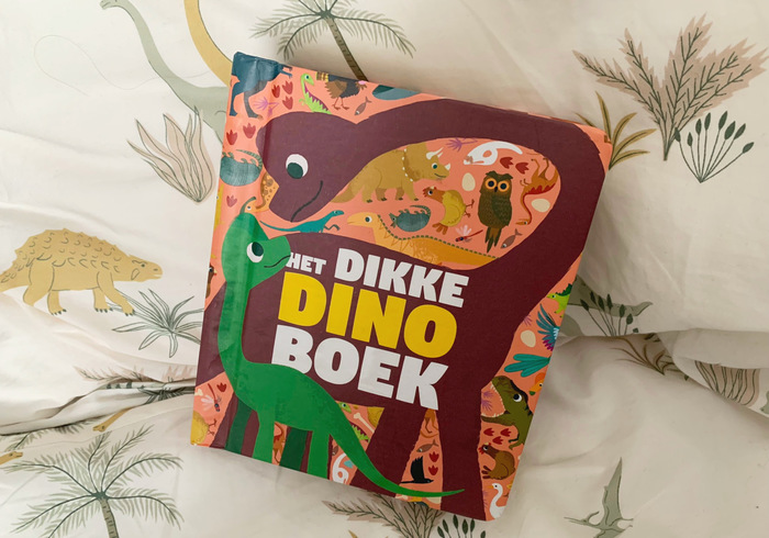Het Dikke Dino Boek