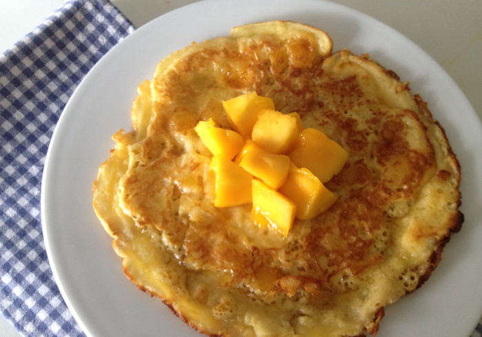 Mangopannenkoeken met honing!