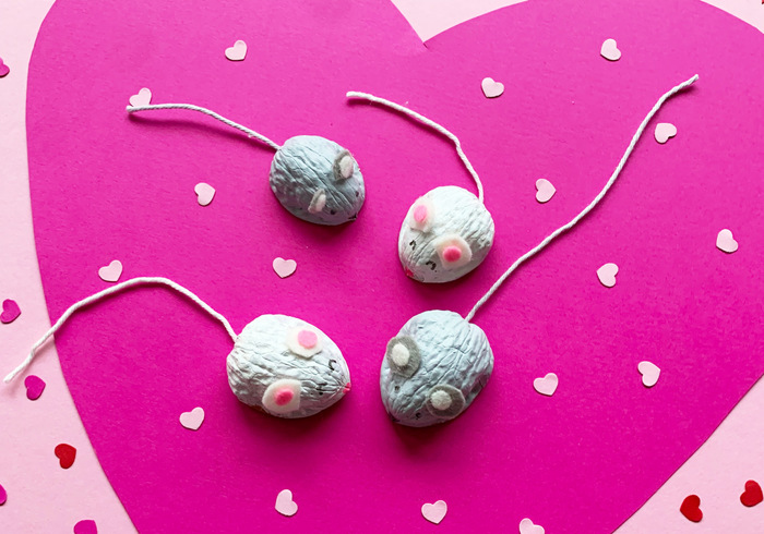 Cute Valentine Mice