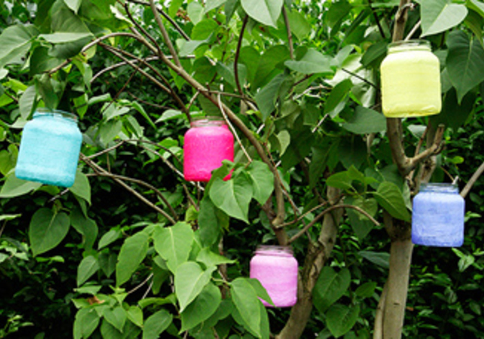 Vrolijk gekleurde tuinlichtjes