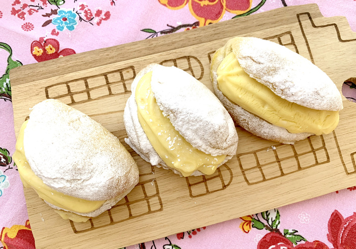 Homemade puddingbroodjes