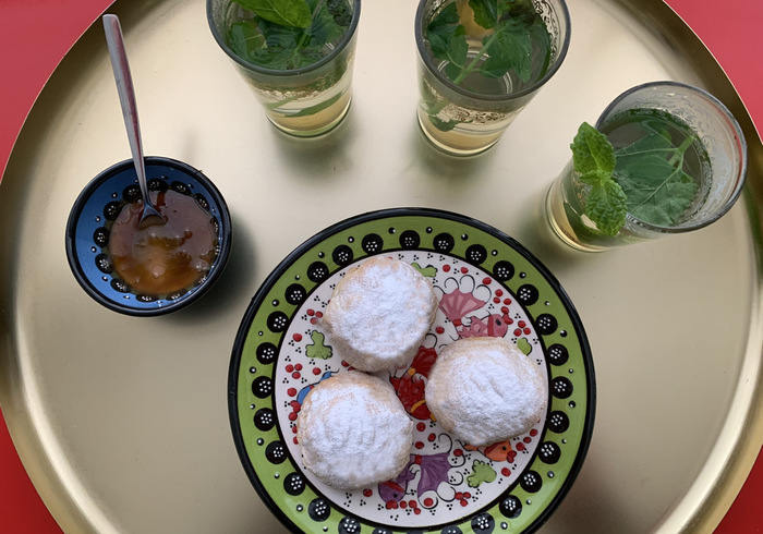 We bakken Kahk koekjes