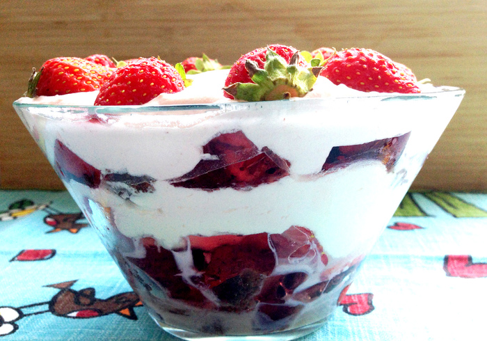 Aardbeien Trifle