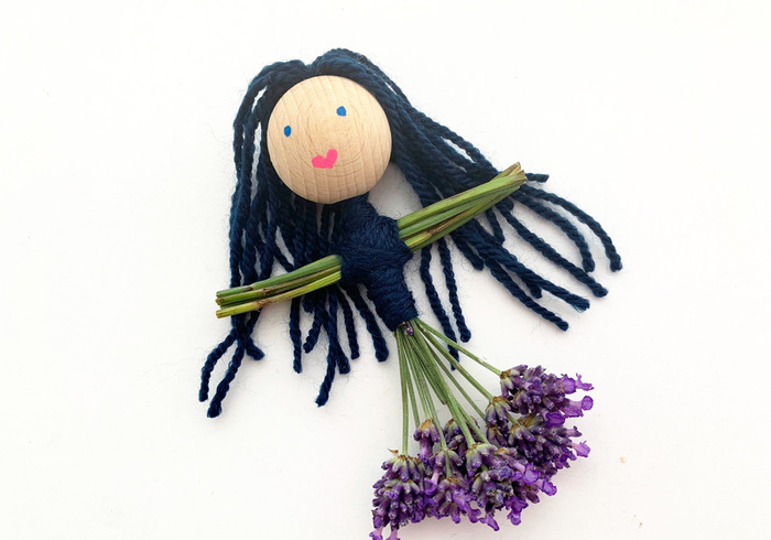 Een lief lavendel-popje