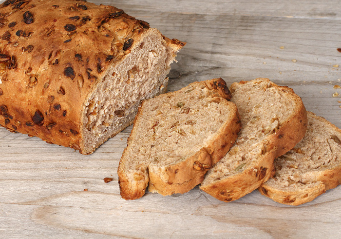 Zelfgebakken muesli brood