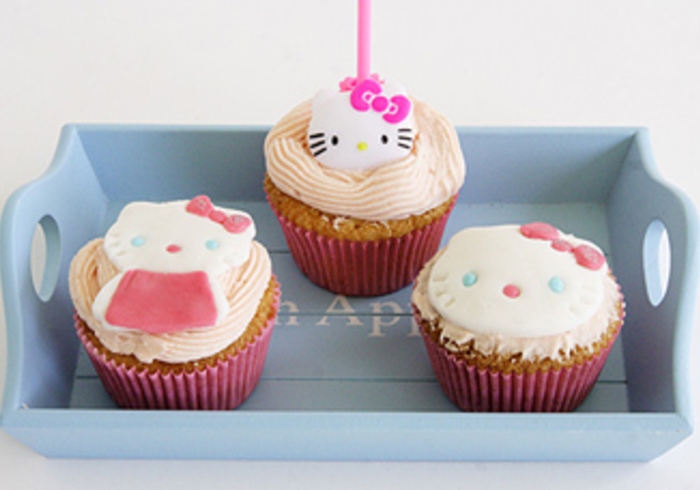 Hello Kitty cupcakes